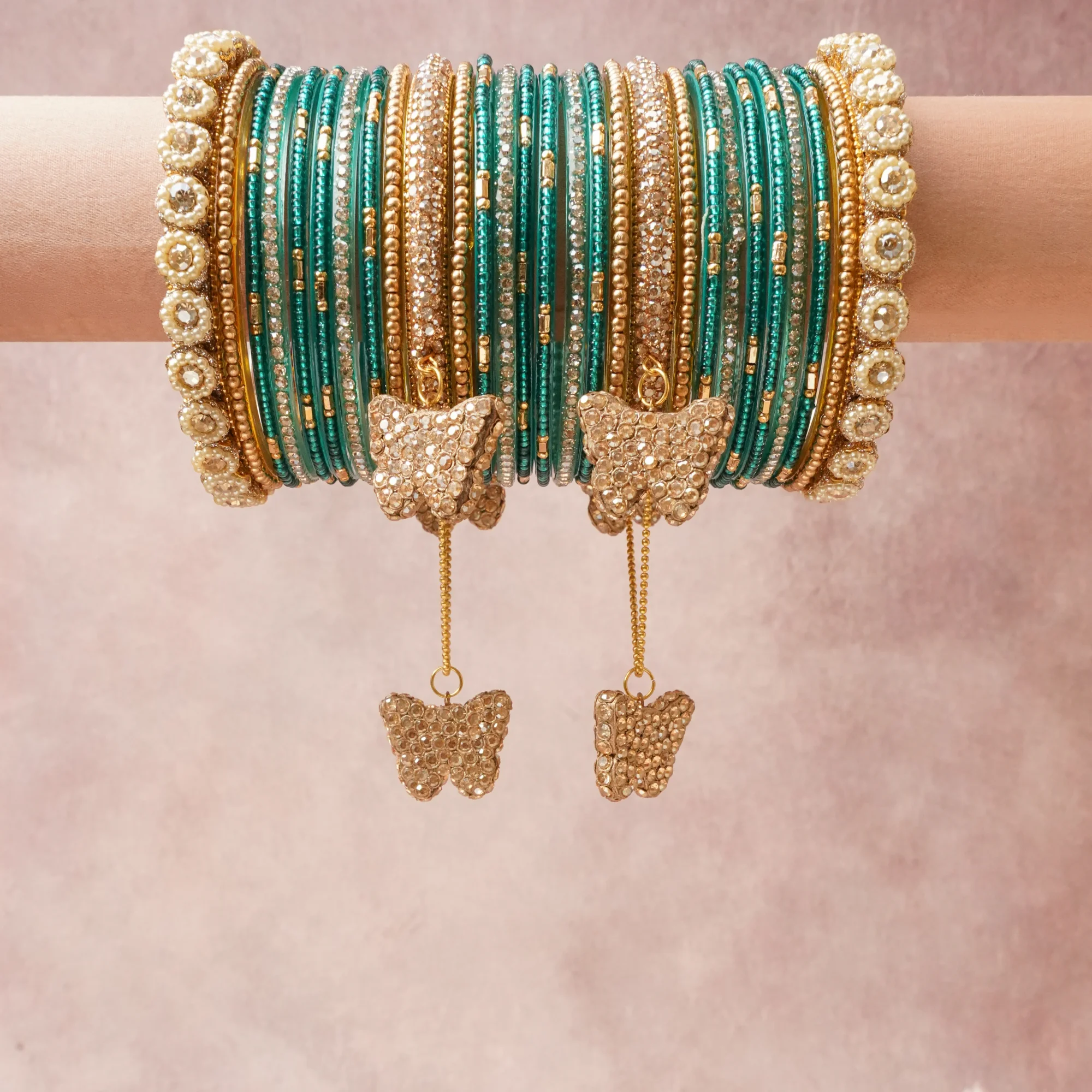 A commanding Teal anchors this beautiful set, enriched with accents of Gold, Clear Rhinestone, Pearl White that add depth and dimension.

Featuring a striking composition of Glass, Gold-plated Metal Alloy, Rhinestone, Faux Pearl, this set carries intricate craftsmanship and strong presence. Grand in form, it is created for moments that deserve to be marked.