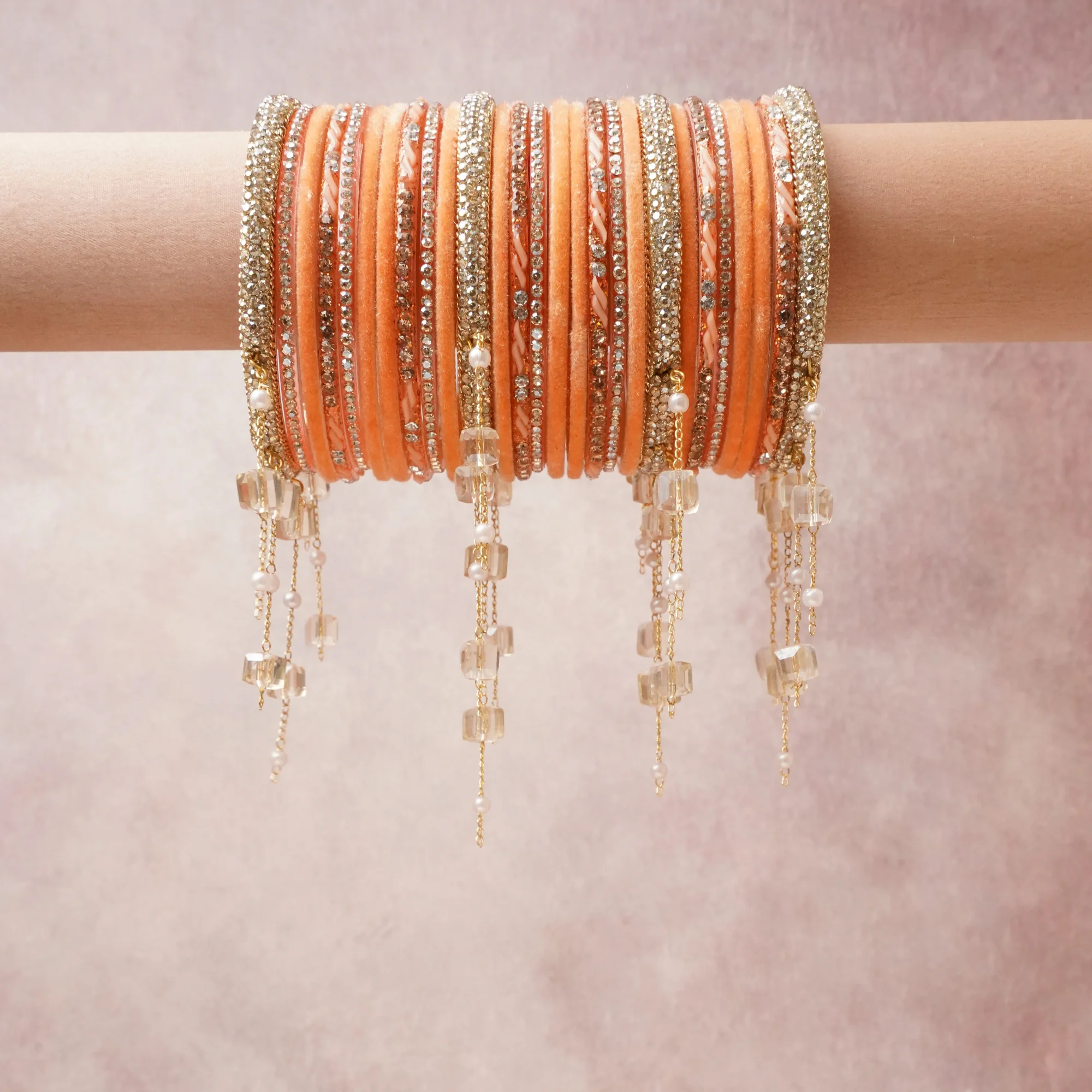 A commanding peach orange anchors this beautiful set, enriched with accents of gold that add depth and dimension.

Featuring a striking composition of rhinestone, faux pearl, gold-tone metal, this set carries intricate craftsmanship and strong presence. Grand in form, it is created for moments that deserve to be marked.