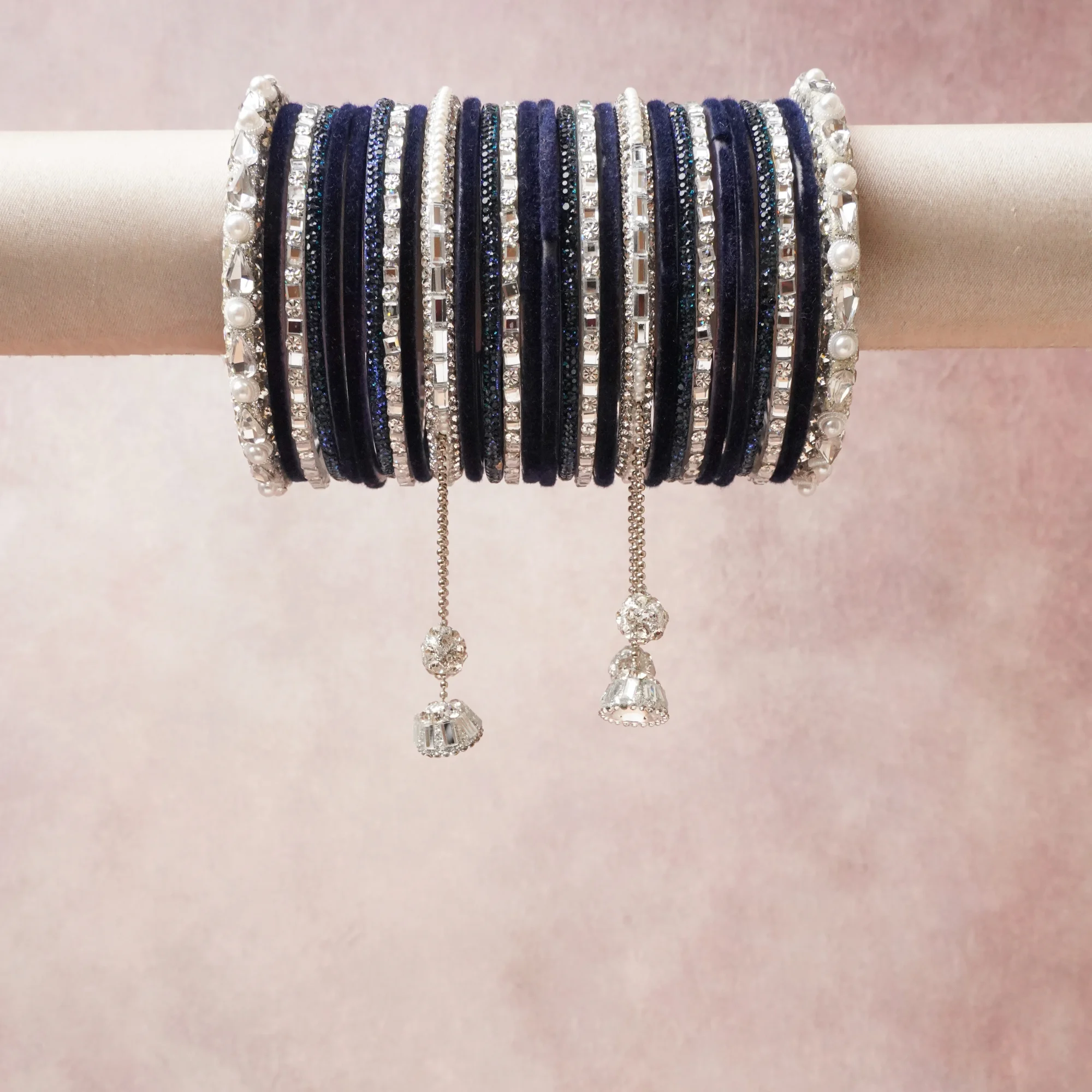 A commanding navy blue anchors this beautiful set, enriched with accents of silver that add depth and dimension.

Featuring a striking composition of velvet, rhinestone, faux pearl, this set carries intricate craftsmanship and strong presence. Grand in form, it is created for moments that deserve to be marked.