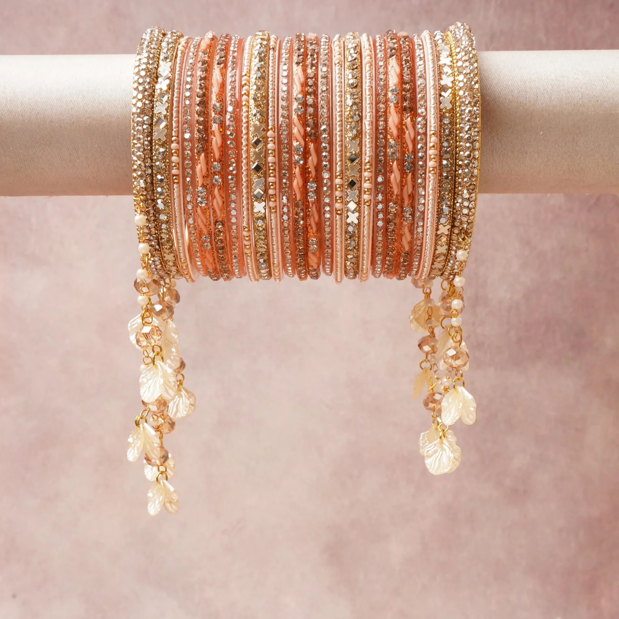 A commanding Rose Gold anchors this beautiful set, enriched with accents of Ivory, Champagne Gold that add depth and dimension.

Featuring a striking composition of metal alloy, rhinestone, pearl, this set carries intricate craftsmanship and strong presence. Grand in form, it is created for moments that deserve to be marked.